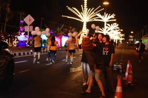 BIB: 
                            <button type="button" onclick="openModal(23553521)" class="btn btn-primary btn-sm float-right btn-popup" data-toggle="modal" data-target=".modal-high-quality">
                        <i class="fas fa-shopping-cart"></i> Add to Cart
                    </button>
                                            <button type="button" onclick="isThisMe(23553521, true)" class="btn btn-success btn-sm float-right btn-popup btn-isme hidden" data-toggle="tooltip" data-placement="bottom" title="นี่คือรูปของคุณใช่ไหม คลิกที่นี่เพื่อเอาเข้าอัลบั้ม">
                        <i class="fas fa-plus"></i> Add to album
                    </button>
                    <button type="button" onclick="isThisMe(23553521, false)" class="btn btn-warning btn-sm float-right btn-popup btn-isnotme hidden">
                        <i class="fas fa-ban"></i> Remove from album
                    </button>